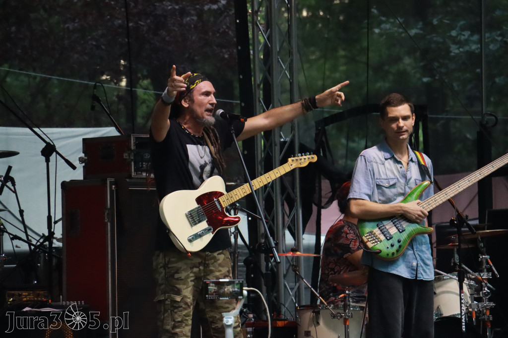 Fotorelacja I: Żywa Scena Zawiercie – Festiwal Reggae. Koncert zespołu KOŁTUN!