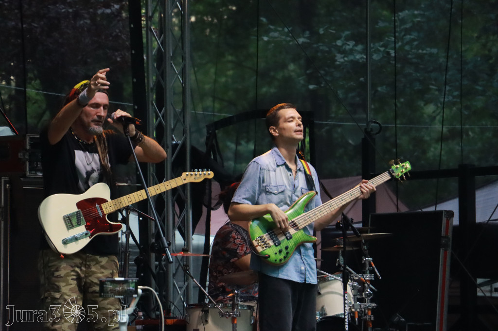 Fotorelacja I: Żywa Scena Zawiercie – Festiwal Reggae. Koncert zespołu KOŁTUN!