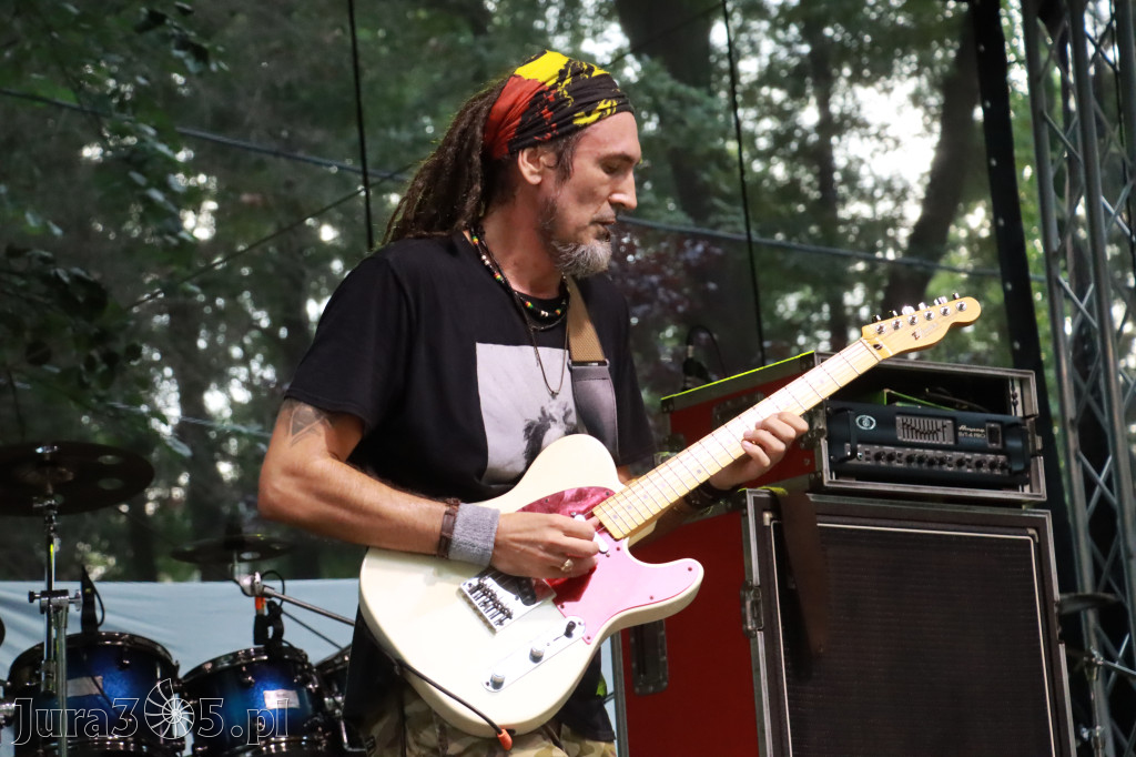 Fotorelacja I: Żywa Scena Zawiercie – Festiwal Reggae. Koncert zespołu KOŁTUN!
