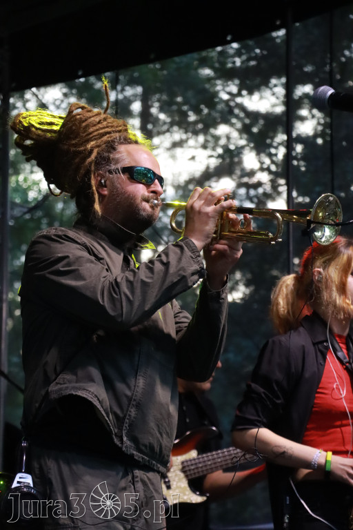 Fotorelacja II: Żywa Scena Zawiercie – Festiwal Reggae. Koncert zespołu KONOPIANS