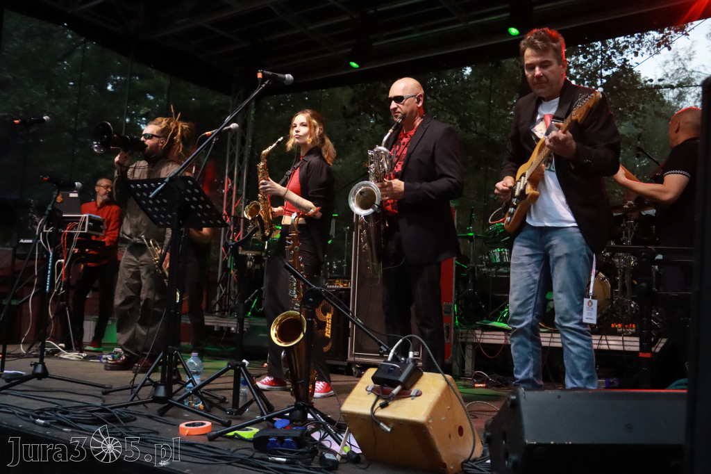 Fotorelacja II: Żywa Scena Zawiercie – Festiwal Reggae. Koncert zespołu KONOPIANS