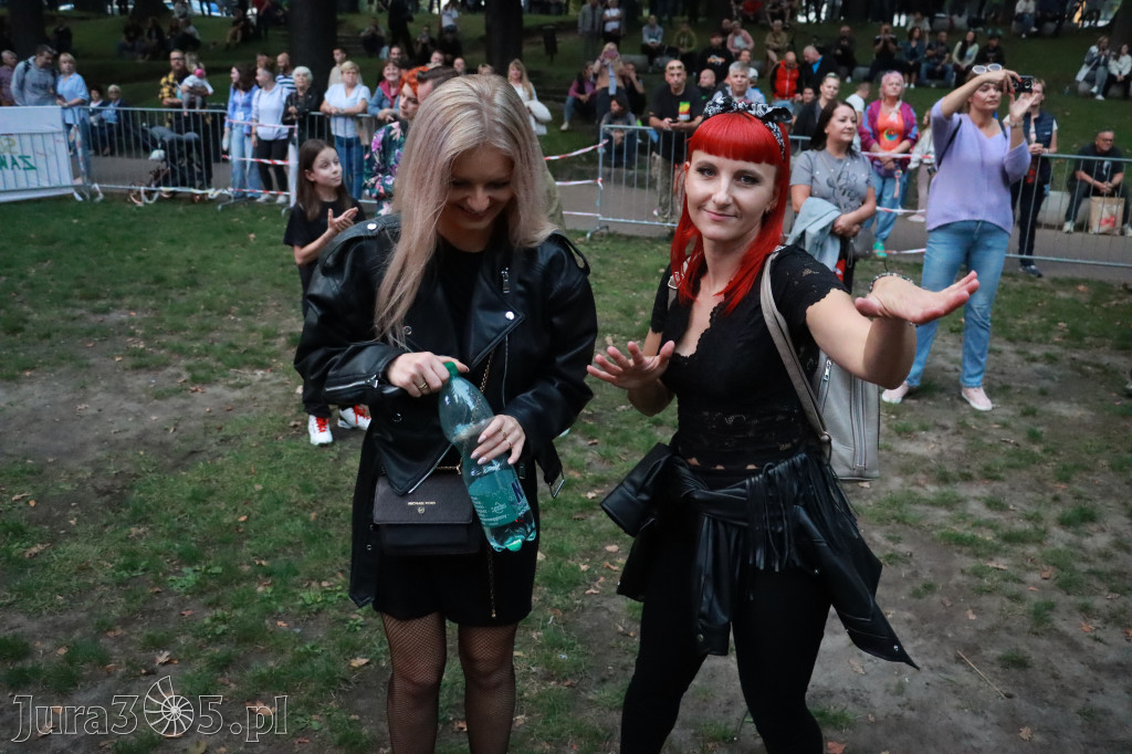 Fotorelacja II: Żywa Scena Zawiercie – Festiwal Reggae. Koncert zespołu KONOPIANS