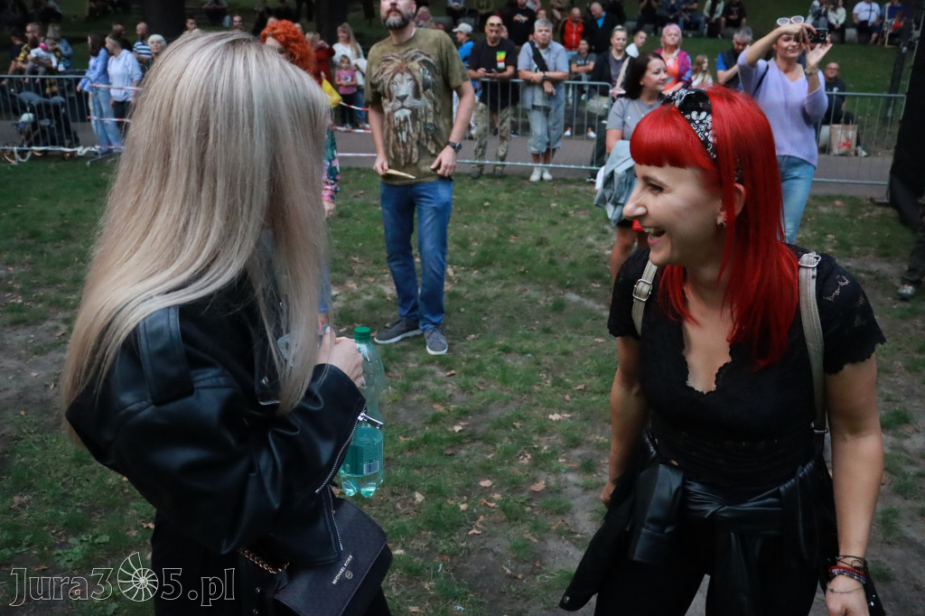 Fotorelacja II: Żywa Scena Zawiercie – Festiwal Reggae. Koncert zespołu KONOPIANS