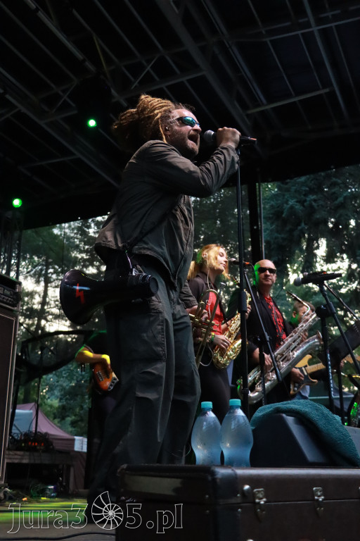 Fotorelacja II: Żywa Scena Zawiercie – Festiwal Reggae. Koncert zespołu KONOPIANS
