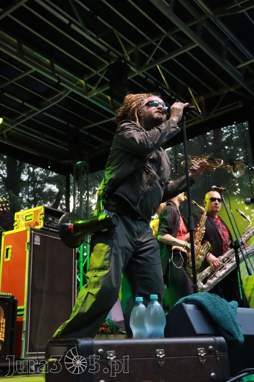 Fotorelacja II: Żywa Scena Zawiercie – Festiwal Reggae. Koncert zespołu KONOPIANS