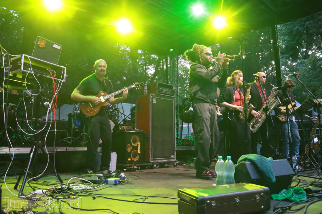 Fotorelacja II: Żywa Scena Zawiercie – Festiwal Reggae. Koncert zespołu KONOPIANS