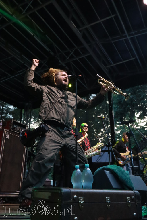 Fotorelacja II: Żywa Scena Zawiercie – Festiwal Reggae. Koncert zespołu KONOPIANS