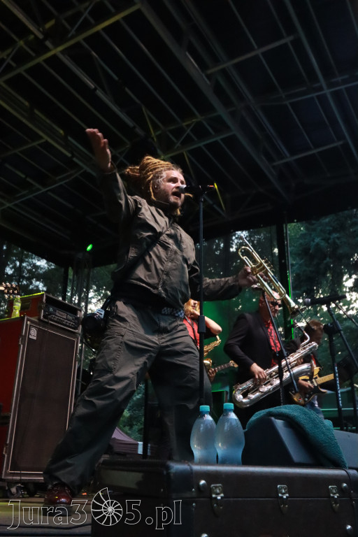 Fotorelacja II: Żywa Scena Zawiercie – Festiwal Reggae. Koncert zespołu KONOPIANS