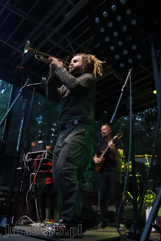 Fotorelacja II: Żywa Scena Zawiercie – Festiwal Reggae. Koncert zespołu KONOPIANS