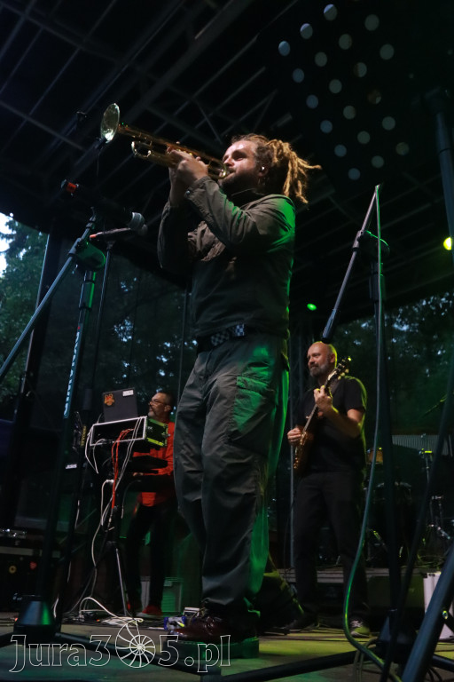 Fotorelacja II: Żywa Scena Zawiercie – Festiwal Reggae. Koncert zespołu KONOPIANS