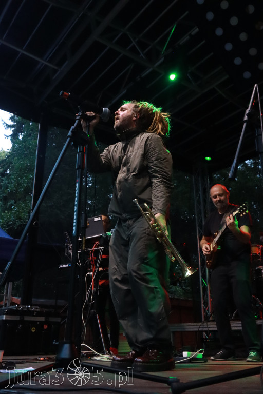 Fotorelacja II: Żywa Scena Zawiercie – Festiwal Reggae. Koncert zespołu KONOPIANS
