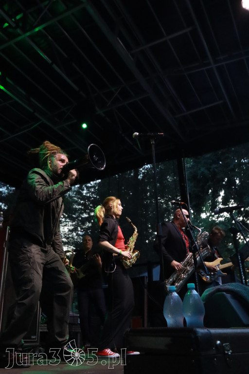 Fotorelacja II: Żywa Scena Zawiercie – Festiwal Reggae. Koncert zespołu KONOPIANS