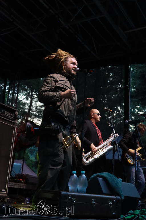 Fotorelacja II: Żywa Scena Zawiercie – Festiwal Reggae. Koncert zespołu KONOPIANS
