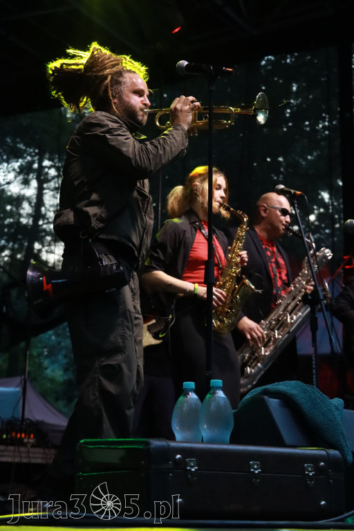 Fotorelacja II: Żywa Scena Zawiercie – Festiwal Reggae. Koncert zespołu KONOPIANS