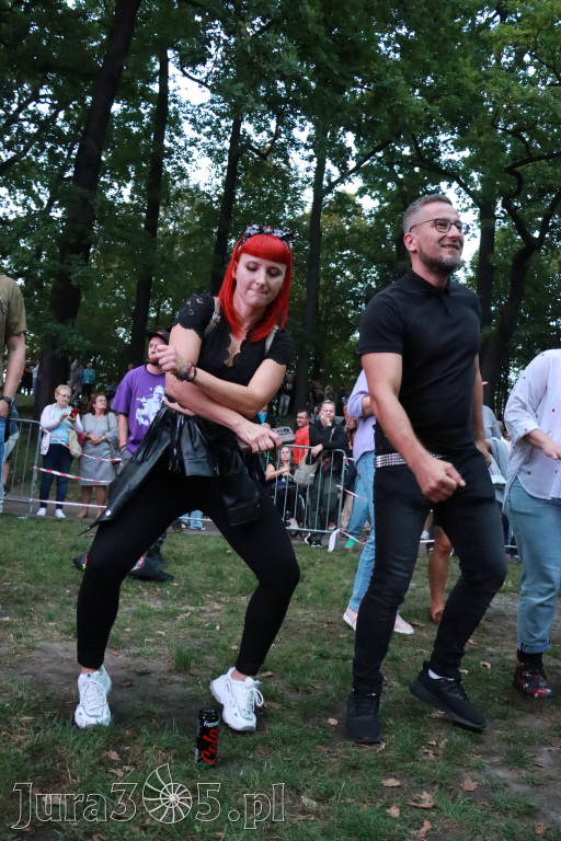 Fotorelacja II: Żywa Scena Zawiercie – Festiwal Reggae. Koncert zespołu KONOPIANS