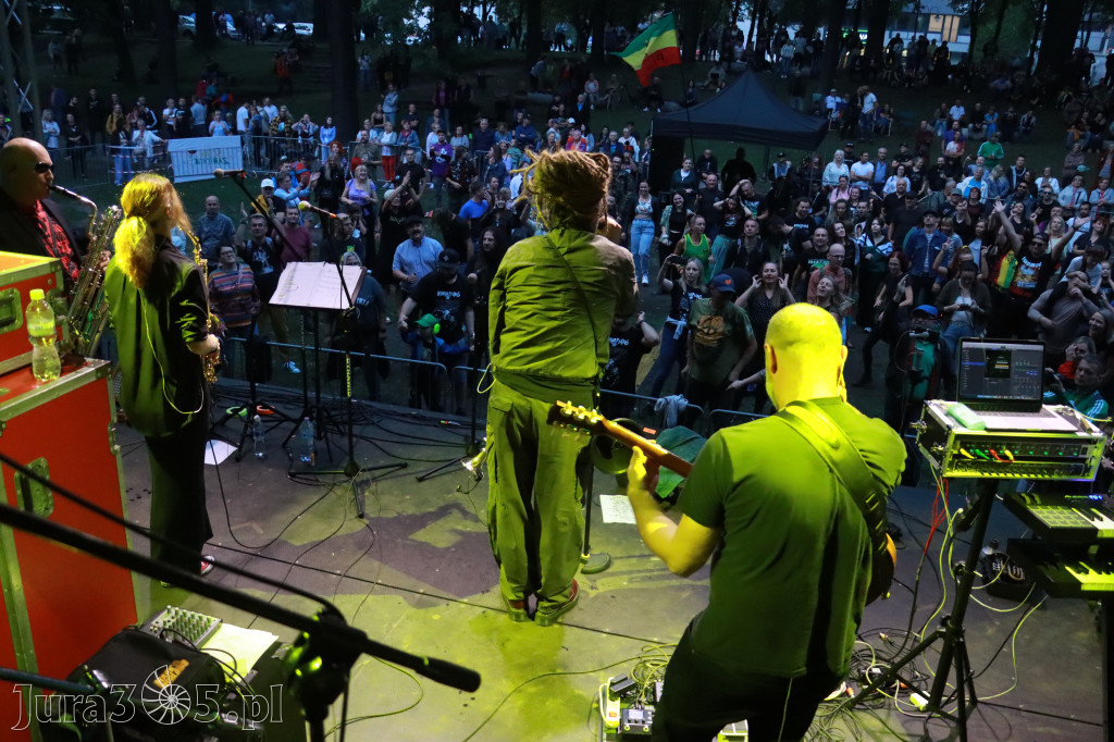 Fotorelacja II: Żywa Scena Zawiercie – Festiwal Reggae. Koncert zespołu KONOPIANS