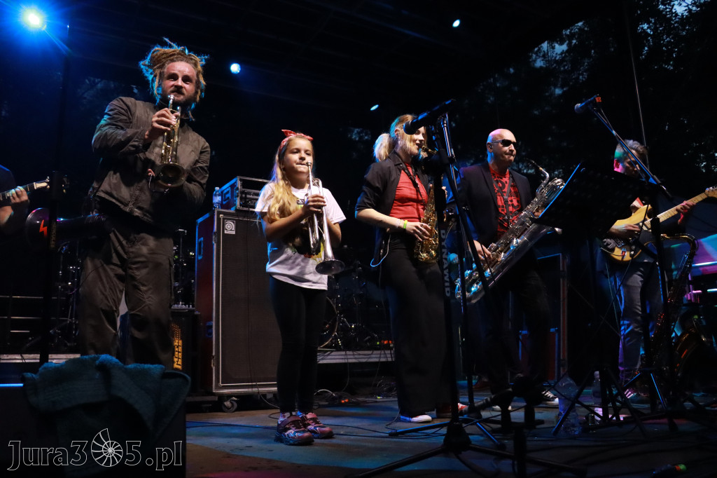 Fotorelacja II: Żywa Scena Zawiercie – Festiwal Reggae. Koncert zespołu KONOPIANS