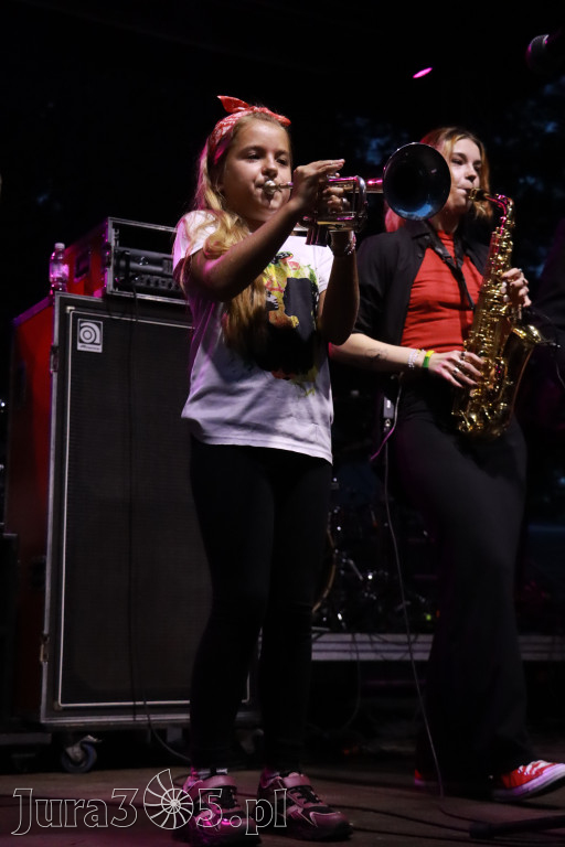 Fotorelacja II: Żywa Scena Zawiercie – Festiwal Reggae. Koncert zespołu KONOPIANS
