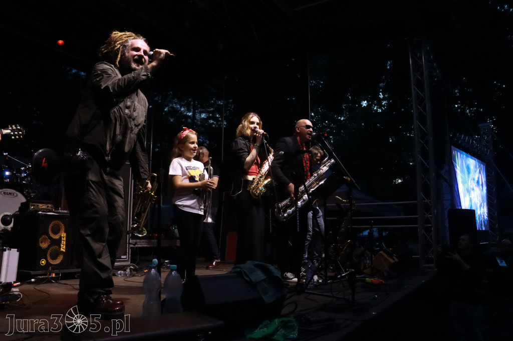 Fotorelacja II: Żywa Scena Zawiercie – Festiwal Reggae. Koncert zespołu KONOPIANS