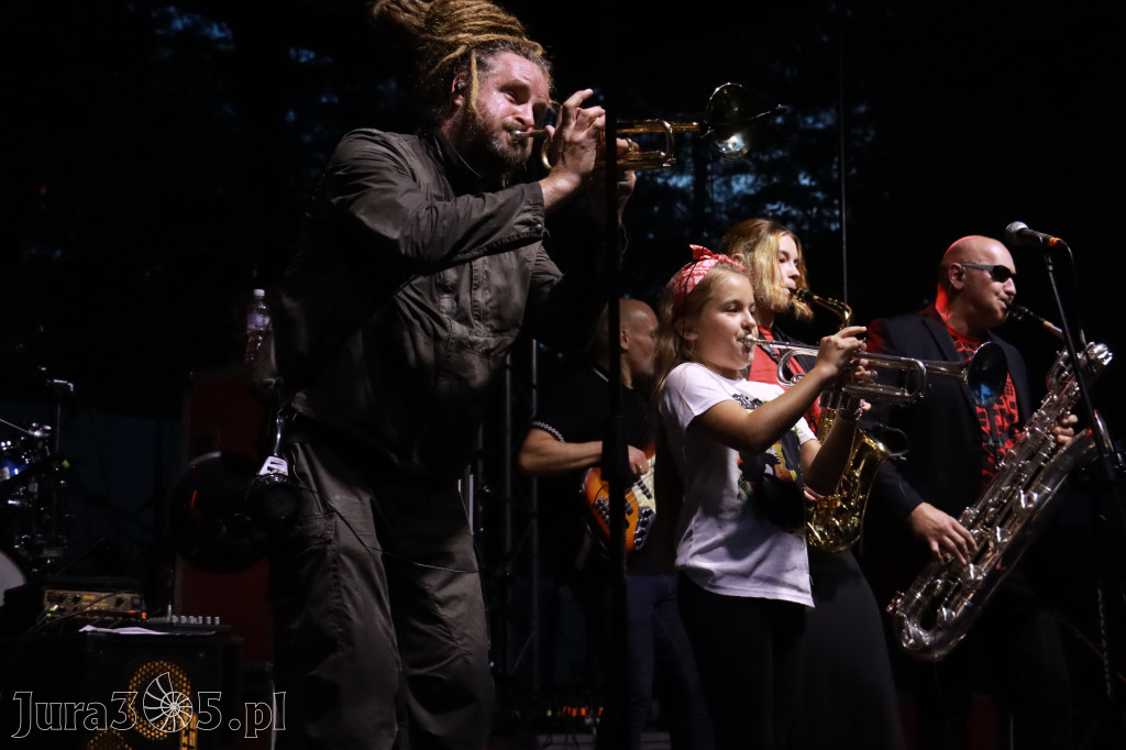 Fotorelacja II: Żywa Scena Zawiercie – Festiwal Reggae. Koncert zespołu KONOPIANS