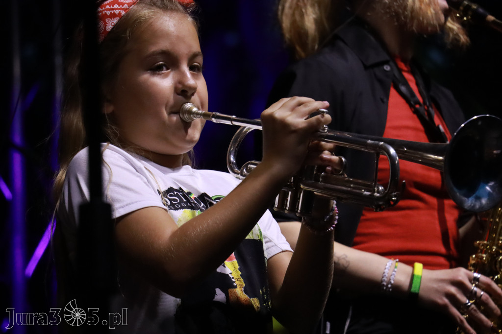 Fotorelacja II: Żywa Scena Zawiercie – Festiwal Reggae. Koncert zespołu KONOPIANS