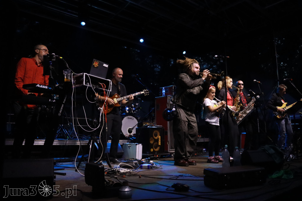Fotorelacja II: Żywa Scena Zawiercie – Festiwal Reggae. Koncert zespołu KONOPIANS