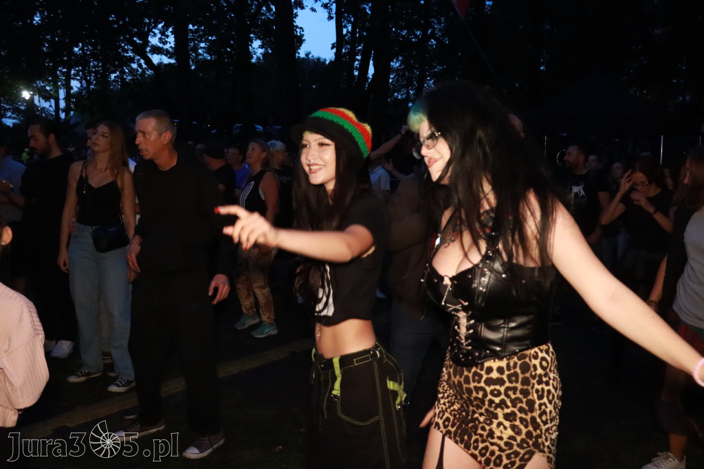Fotorelacja II: Żywa Scena Zawiercie – Festiwal Reggae. Koncert zespołu KONOPIANS