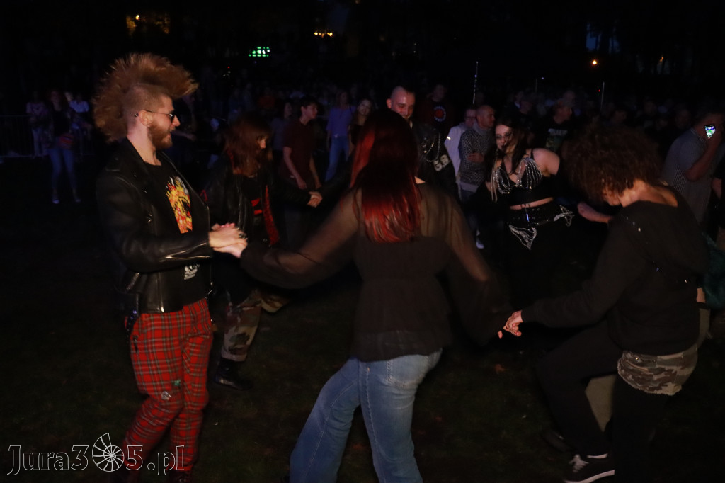 Fotorelacja II: Żywa Scena Zawiercie – Festiwal Reggae. Koncert zespołu KONOPIANS