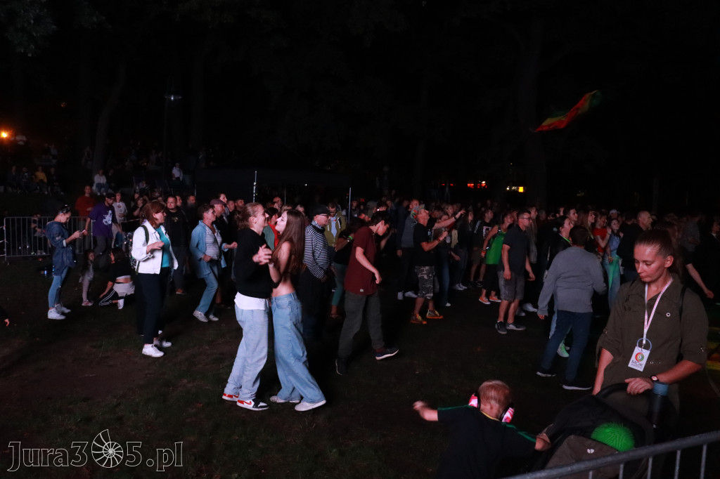  Fotorelacja III: Żywa Scena Zawiercie – Festiwal Reggae. Koncert zespołu JAMAJKI