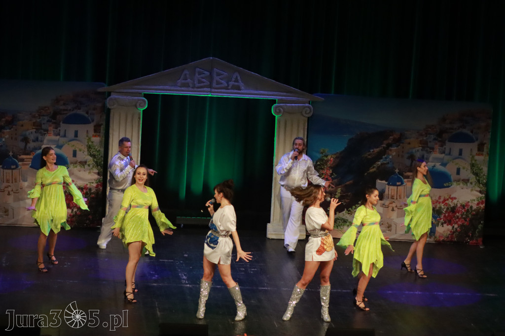  Fotorelacja: Mamma Mia - wspaniałe show w MOK Zawiercie