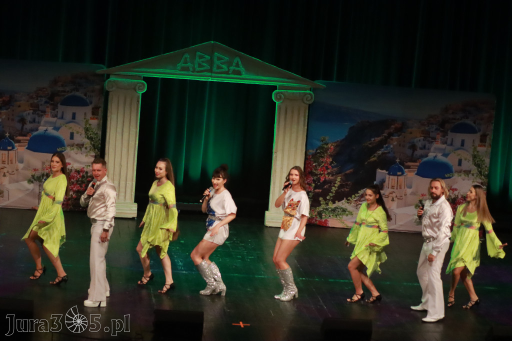  Fotorelacja: Mamma Mia - wspaniałe show w MOK Zawiercie