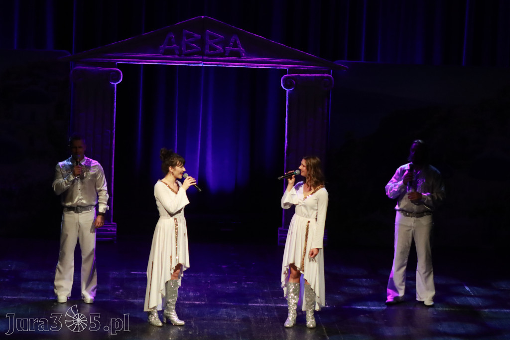  Fotorelacja: Mamma Mia - wspaniałe show w MOK Zawiercie