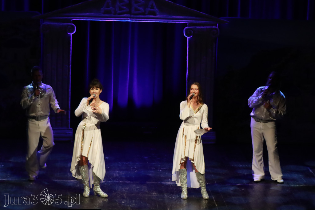  Fotorelacja: Mamma Mia - wspaniałe show w MOK Zawiercie