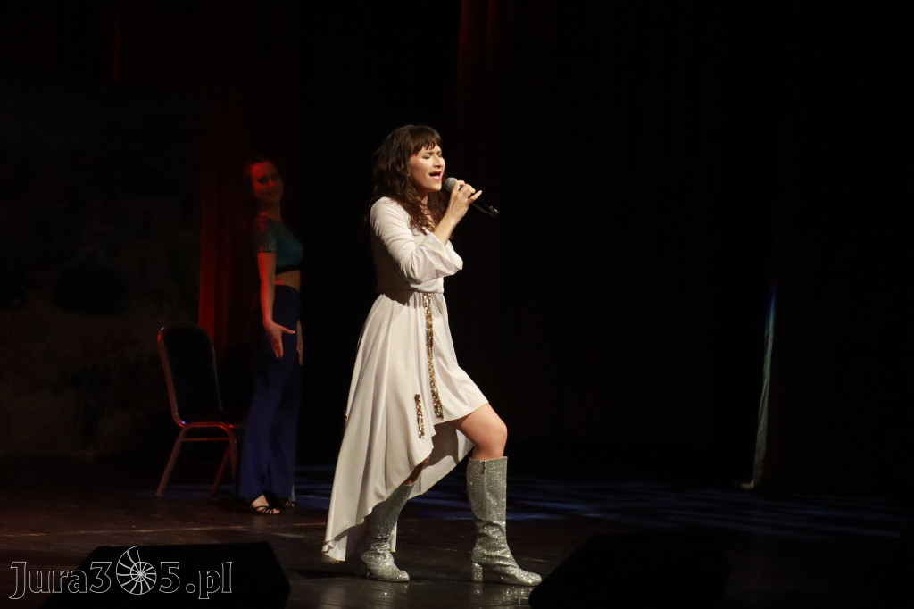  Fotorelacja: Mamma Mia - wspaniałe show w MOK Zawiercie
