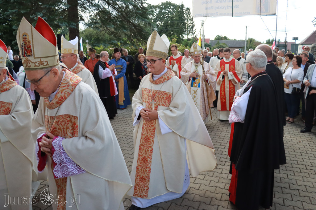Fotorelacja I: Uroczysta Koronacja Cudownego Obrazu Matki Bożej Skarżyckiej