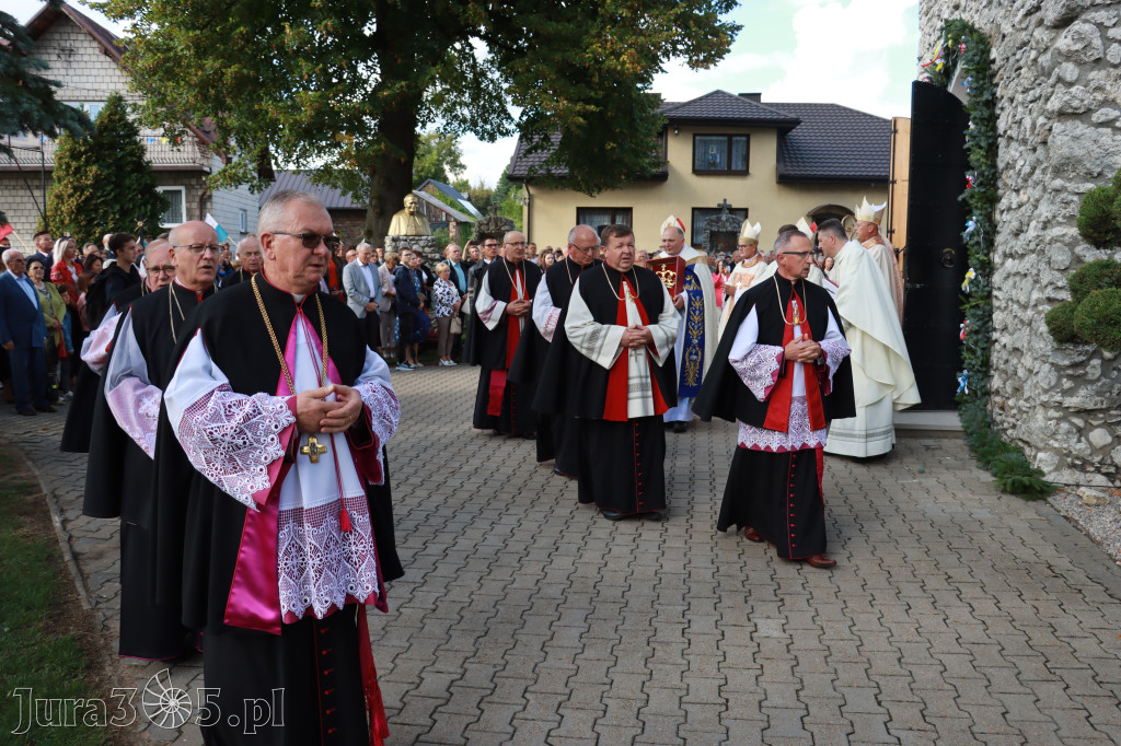 Fotorelacja I: Uroczysta Koronacja Cudownego Obrazu Matki Bożej Skarżyckiej