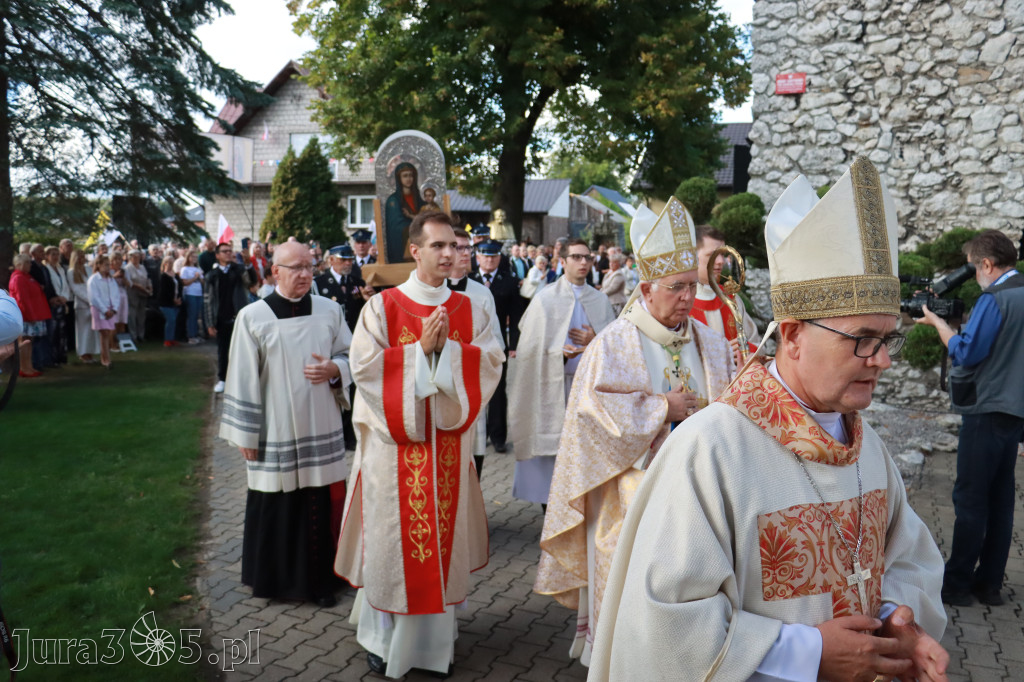 Fotorelacja I: Uroczysta Koronacja Cudownego Obrazu Matki Bożej Skarżyckiej