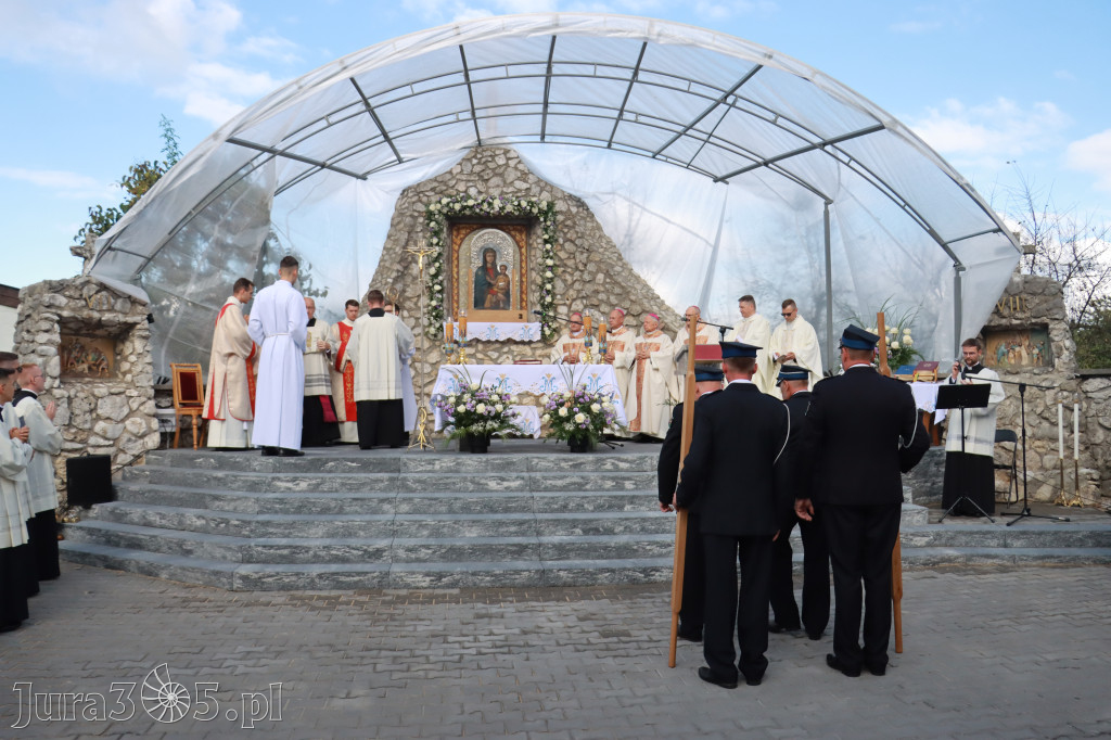Fotorelacja I: Uroczysta Koronacja Cudownego Obrazu Matki Bożej Skarżyckiej