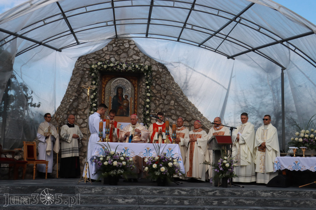 Fotorelacja I: Uroczysta Koronacja Cudownego Obrazu Matki Bożej Skarżyckiej