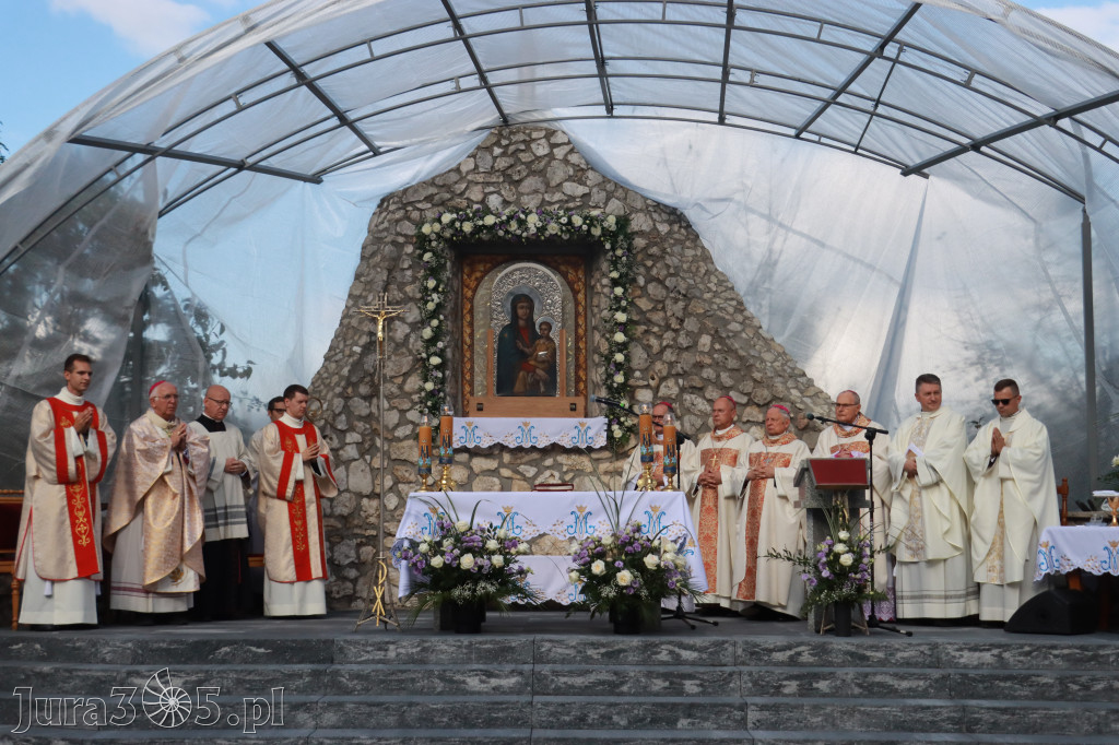 Fotorelacja I: Uroczysta Koronacja Cudownego Obrazu Matki Bożej Skarżyckiej