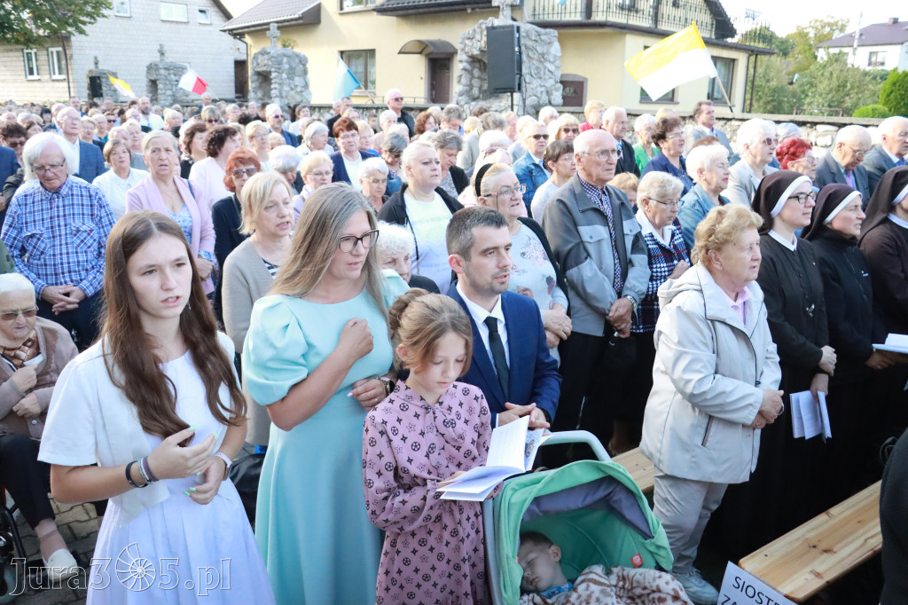 Fotorelacja I: Uroczysta Koronacja Cudownego Obrazu Matki Bożej Skarżyckiej