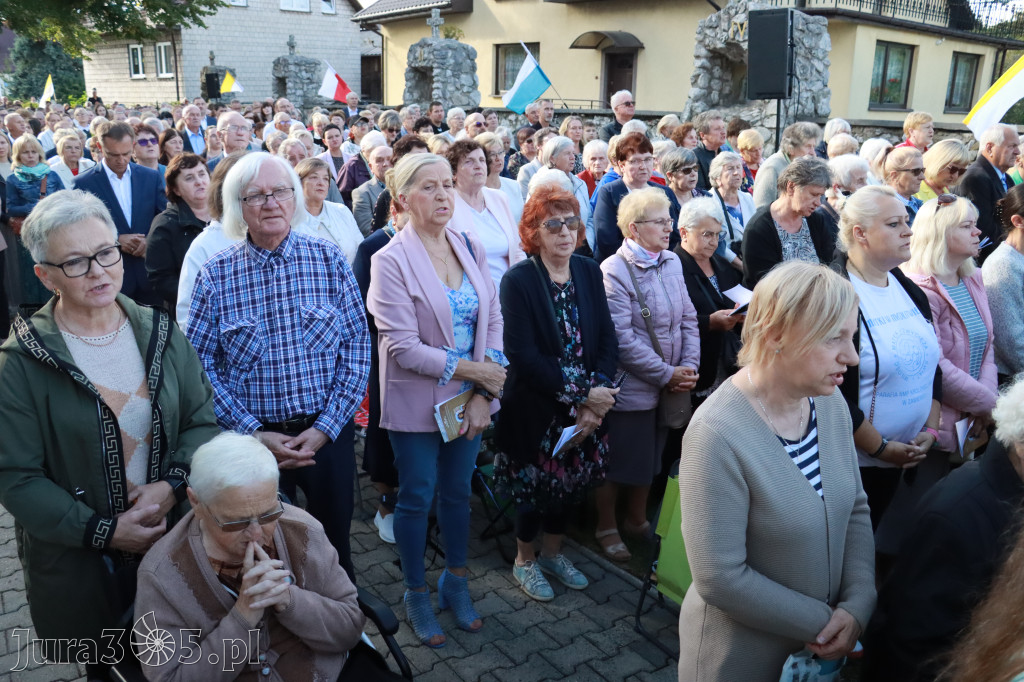 Fotorelacja I: Uroczysta Koronacja Cudownego Obrazu Matki Bożej Skarżyckiej