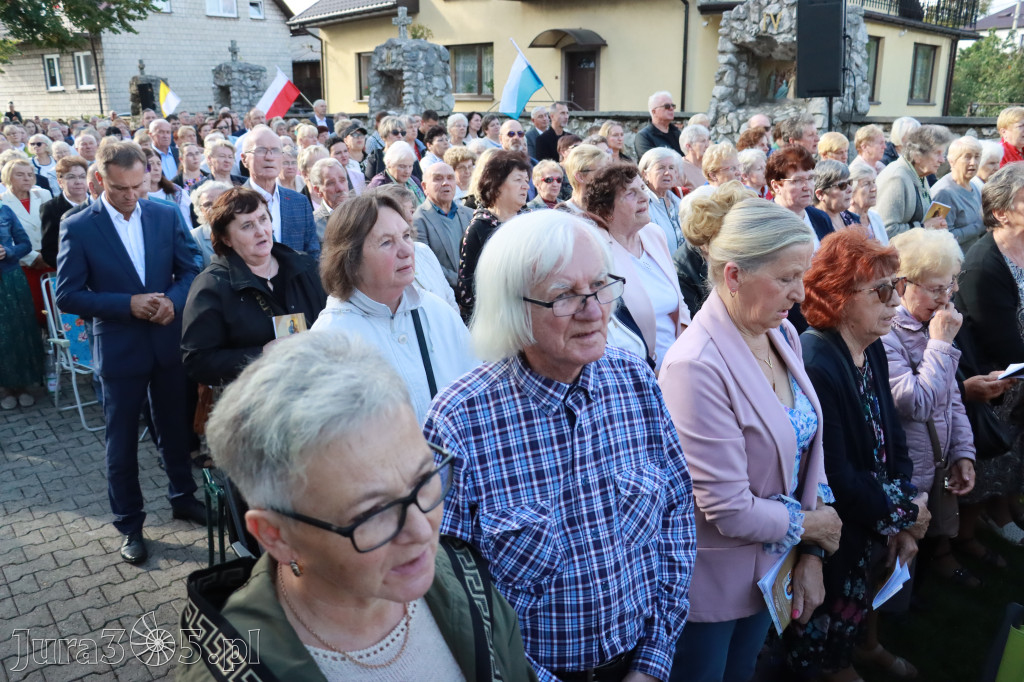 Fotorelacja I: Uroczysta Koronacja Cudownego Obrazu Matki Bożej Skarżyckiej