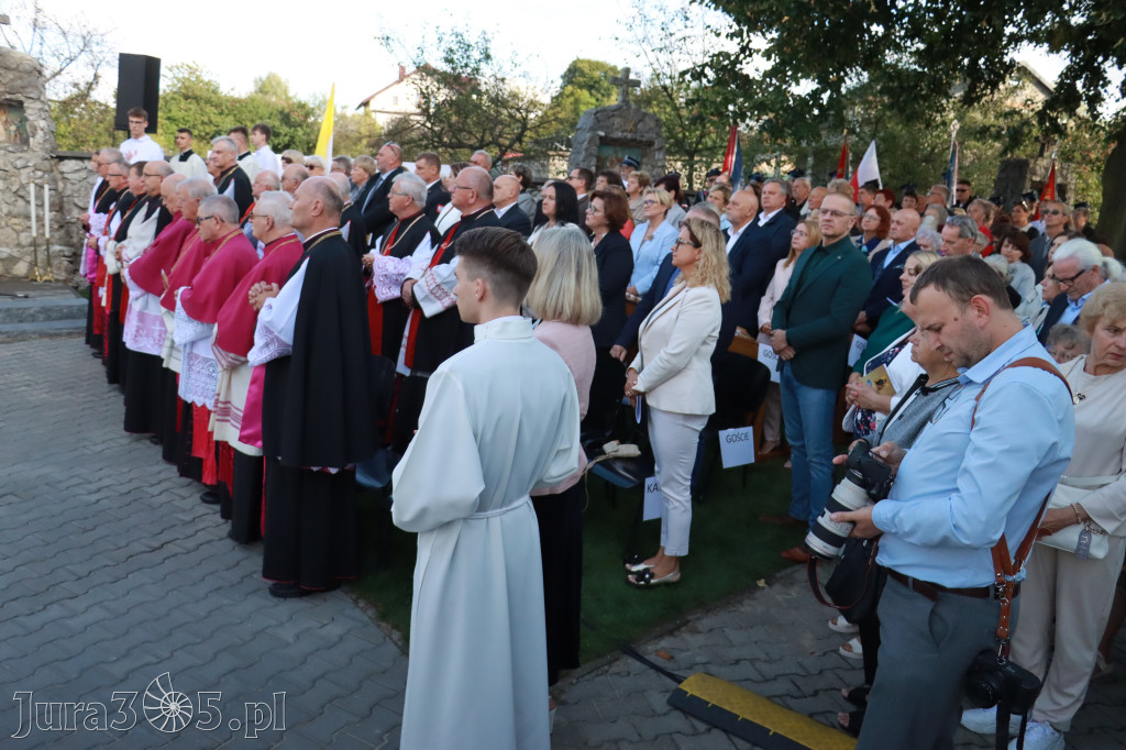 Fotorelacja I: Uroczysta Koronacja Cudownego Obrazu Matki Bożej Skarżyckiej