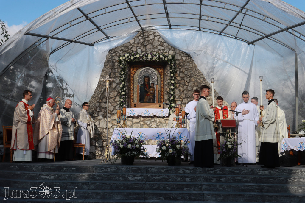 Fotorelacja I: Uroczysta Koronacja Cudownego Obrazu Matki Bożej Skarżyckiej