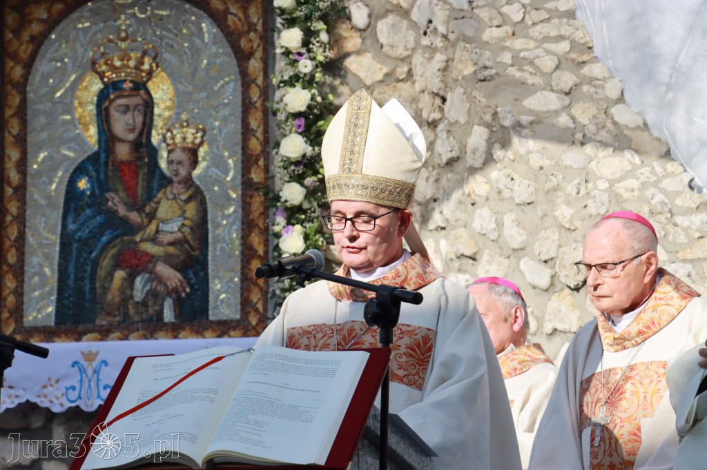 Fotorelacja I: Uroczysta Koronacja Cudownego Obrazu Matki Bożej Skarżyckiej