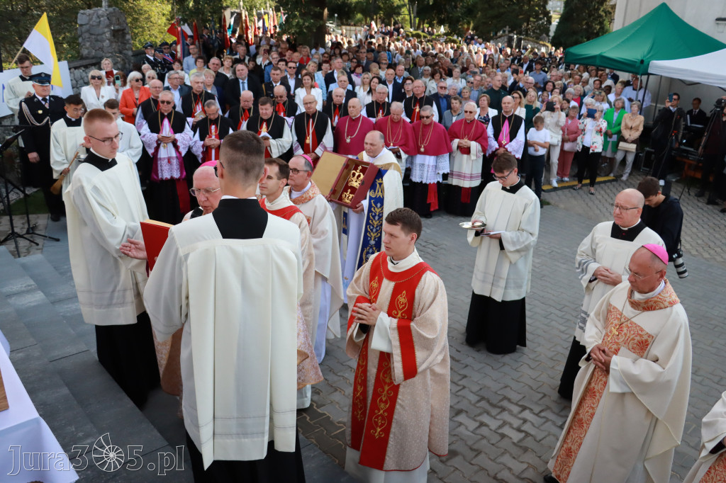 Fotorelacja II: Uroczysta Koronacja Cudownego Obrazu Matki Bożej Skarżyckiej