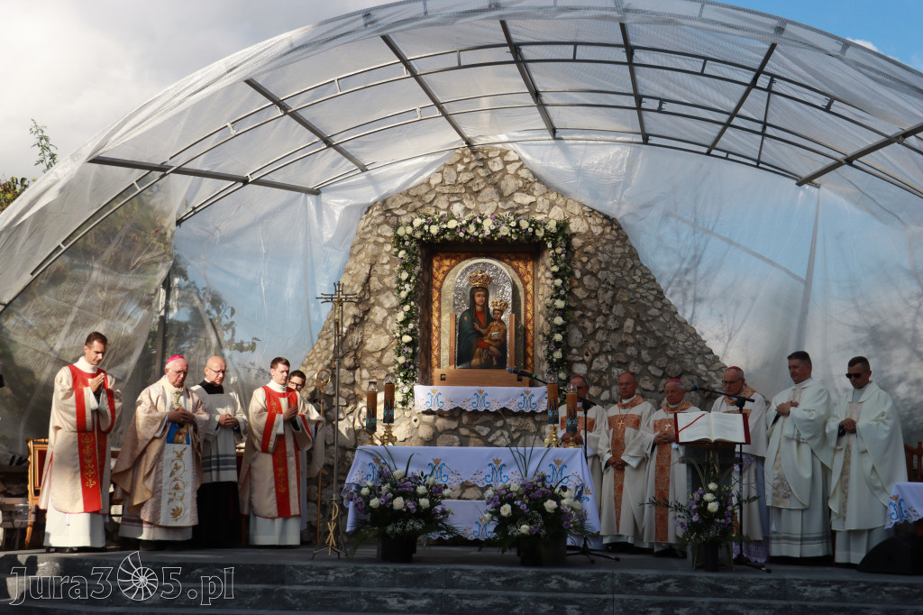 Fotorelacja II: Uroczysta Koronacja Cudownego Obrazu Matki Bożej Skarżyckiej
