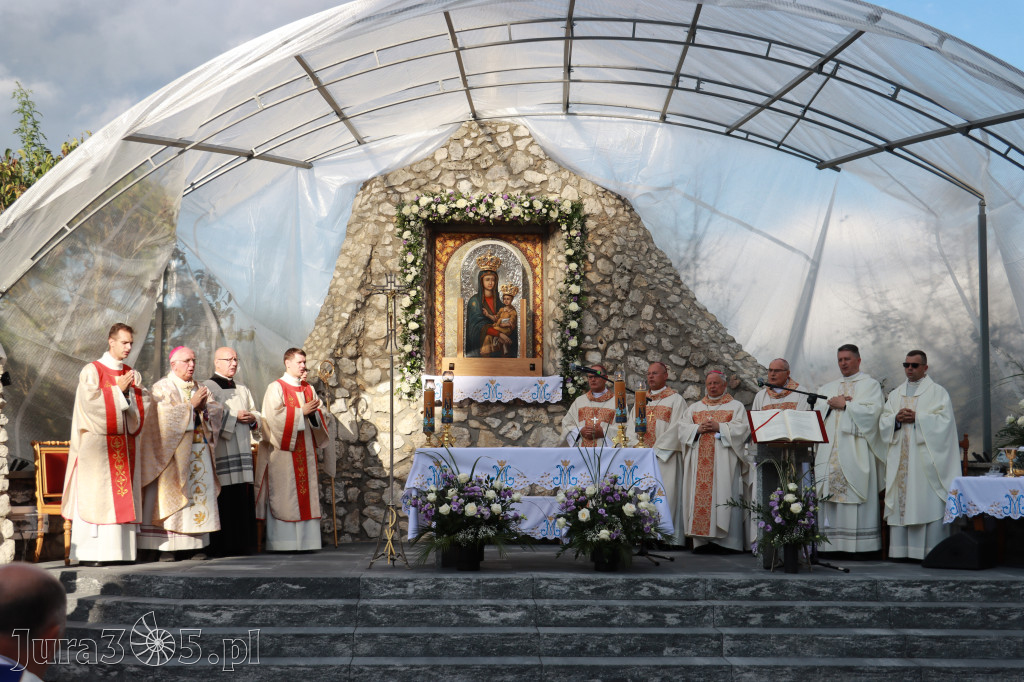 Fotorelacja II: Uroczysta Koronacja Cudownego Obrazu Matki Bożej Skarżyckiej