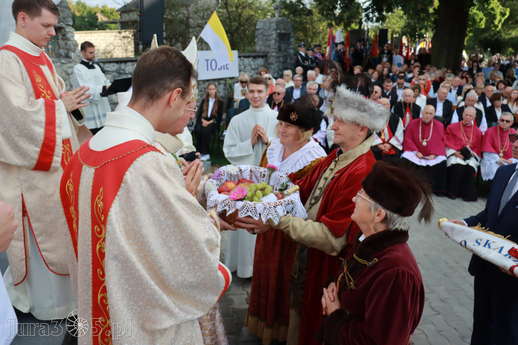 Fotorelacja II: Uroczysta Koronacja Cudownego Obrazu Matki Bożej Skarżyckiej